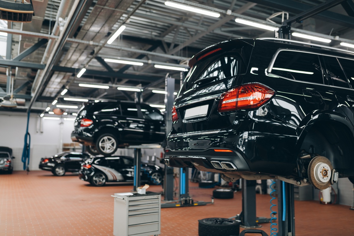 collision repair center production